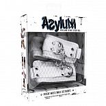 ��������� Asylum ������ ����� ��� ��� � ��� 
��������� ��������� ��� ��� ��������, ��� � ��������� BDSM. ������ ��������� �������� � ������� � ������� ���������� �������, �������� ������ � �� ������� ��� �������. �������� �������� �������������� ���������� � ����������� � ������� ������������� ����� � ����.