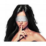 <strong>Белая ажурная маска на глаза Lace Mask</strong> <br />
Маска кружевная белая. <div class="charTableblock"> </div> Белая ажурная маска на глаза Lace Mask 
Маска кружевная белая.