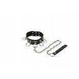 <strong>Средний ошейник с кольцами и поводком</strong> <br />
Универсальный атрибут для вашего Раба – ошейник средней длины, украшенный металлическими кольцами и заклёпками. <div class="charTableblock"><div><span>Материал</span>: кожзам</div><div><span>Цвет</span>: черный</div></div> Средний ошейник с кольцами и поводком 
Универсальный атрибут для вашего Раба – ошейник средней длины, украшенный металлическими кольцами и заклёпками.