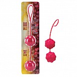 <strong>Красные вагинальные шарики с эффектом вибрации? DUO BALLS</strong> <br />
Шарики вагинальные с эффектом вибрации. Эффект достигается с помощью смещенного центра тяжести, что позволяет расслабить и подготовить внутренние мышцы для более правильного и точного массажа направленного на их укрепление. Сделано из пластика без вкуса и запаха. <div class="charTableblock"><div><span>Материал</span>: силикон</div><div><span>Диаметр, см</span>: 3.50</div><div><span>Диаметр, см</span>: 3</div><div><span>Производитель</span>: Gopaldas, Китай</div></div> Красные вагинальные шарики с эффектом вибрации? DUO BALLS 
Шарики вагинальные с эффектом вибрации. Эффект достигается с помощью смещенного центра тяжести, что позволяет расслабить и подготовить внутренние мышцы для более правильного и точного массажа направленного на их укрепление. Сделано из пластика без вкуса и запаха.