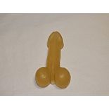 <strong>Мыло Фаллос "Янтарный песок" 200010I</strong> <br />
Цвет-золотой прозрачный,  длина 11,5 см, диаметр 2,5 см, примерный вес 90 гр <div class="charTableblock"> </div> Мыло Фаллос "Янтарный песок" 200010I 
Цвет-золотой прозрачный,  длина 11,5 см, диаметр 2,5 см, примерный вес 90 гр