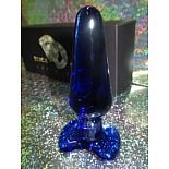 <strong>Синяя анальная пробка из стекла - 12 см.</strong> <br />
Благодаря невероятному сочетанию качества и красоты, это потрясающее изделие из стекла будет прекрасным дополнением к вашей коллекции игрушек. <div class="charTableblock"> </div> Синяя анальная пробка из стекла - 12 см. 
Благодаря невероятному сочетанию качества и красоты, это потрясающее изделие из стекла будет прекрасным дополнением к вашей коллекции игрушек.