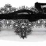 <strong>Кружевная маска-диадема Delicati pizzi  - Dolce Piccante, One Size, Черный</strong> <br />
Нежная, тончайшая полумаска, которую нужно носить, как королева диадему. <div class="charTableblock"> </div> Кружевная маска-диадема Delicati pizzi  - Dolce Piccante, One Size, Черный 
Нежная, тончайшая полумаска, которую нужно носить, как королева диадему.