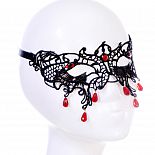 <strong>Маска изящная роскошная с бусинами , Черно-красный</strong> <br />
 <div class="charTableblock"> </div> Маска изящная роскошная с бусинами , Черно-красный