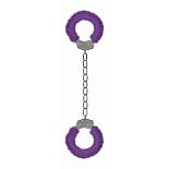 <strong>Наручники Furry Purple SH-SHT363PUR</strong> <br />
<div class="charTableblock"><div><span>Материал</span>: металл</div><div><span>Цвет</span>: другой</div></div> Наручники Furry Purple SH-SHT363PUR
