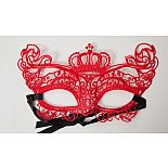 <strong>Маска Королевская красная, Красный</strong> <br />
Красная кружевная маска в венецианском стиле с многочисленными ажурными узорами и короной по центру. <div class="charTableblock"> </div> Маска Королевская красная, Красный 
Красная кружевная маска в венецианском стиле с многочисленными ажурными узорами и короной по центру.