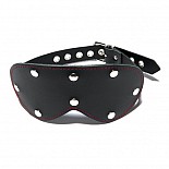 <strong>Кожаная маска на глаза с фурнитурой 1017XO</strong> <br />
Кожаная маска на глаза, Размер которой регулируется с помощью ремешка. <div class="charTableblock"> </div> Кожаная маска на глаза с фурнитурой 1017XO 
Кожаная маска на глаза, Размер которой регулируется с помощью ремешка.