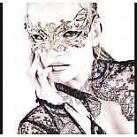   Monia 
        ,     .