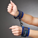 <strong>Наручники для начинающих с застежками на липучках 7051-5</strong> <br />
Наручники выполненные из современного материала - мягкого пенистого неопрена, ламинированного шелковистым спандексом, (относятся к классу Soft-bondage), прекрасный аксессуар для начинающих. <div class="charTableblock"><div><span>Материал</span>: текстиль</div><div><span>Цвет</span>: черный; другой</div><div><span>Производитель</span>: Sitabella, Россия</div></div> Наручники для начинающих с застежками на липучках 7051-5
Наручники выполненные из современного материала - мягкого пенистого неопрена, ламинированного шелковистым спандексом, (относятся к классу Soft-bondage), прекрасный аксессуар для начинающих.