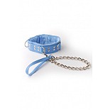 <strong>Ошейник</strong> <br />
Изготовлен из искусственной кожи. <div class="charTableblock"><div><span>Материал</span>: кожзам</div><div><span>Цвет</span>: другой</div></div> Ошейник 
Изготовлен из искусственной кожи.