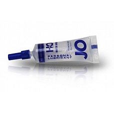 <strong>Универсальная смазка на водной основе JO H20 Waterbased - 4 мл.</strong> <br />
Универсальная смазка на водной основе, в тюбике объемом 4 мл.<div class="charTableblock"><div><span>Основа</span>: водная</div><div><span>Особенности</span>: для секс игрушек; вагинальная</div><div><span>Объем, мл</span>: до 5</div><div><span>Объем, мл</span>: 4</div></div> Универсальная смазка на водной основе JO H20 Waterbased - 4 мл. 
Универсальная смазка на водной основе, в тюбике объемом 4 мл.