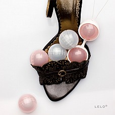  Luna Beads (LELO) 
 () LUNA   ,     –               .