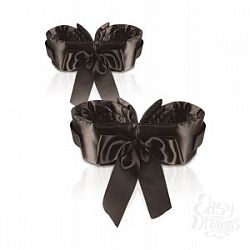     BOWTIE CUFFS 