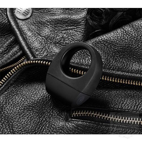  4     TOR  Black (LELO)
